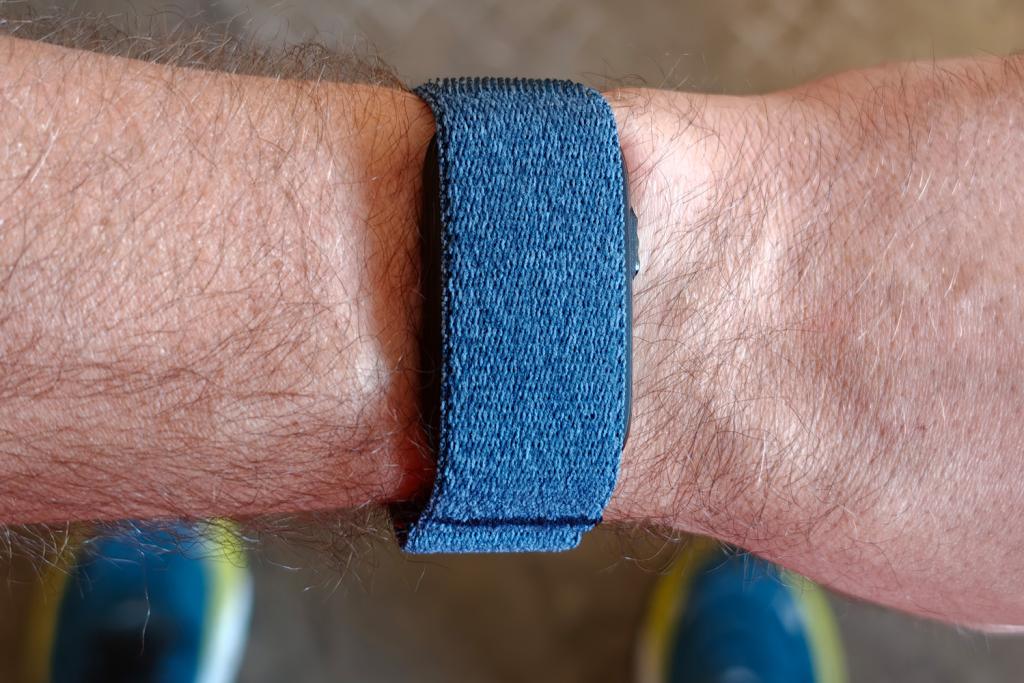 Garmin Cirqa fitness tracker hands-on with running shoes