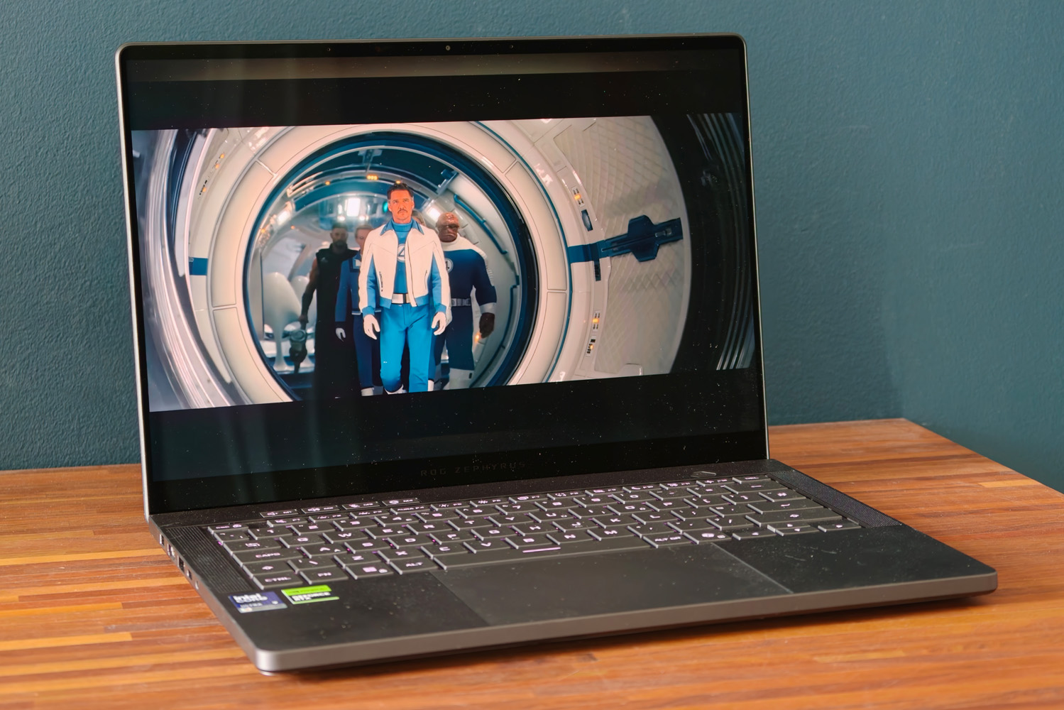 Asus ROG Zephyrus G14 2026 review display 2