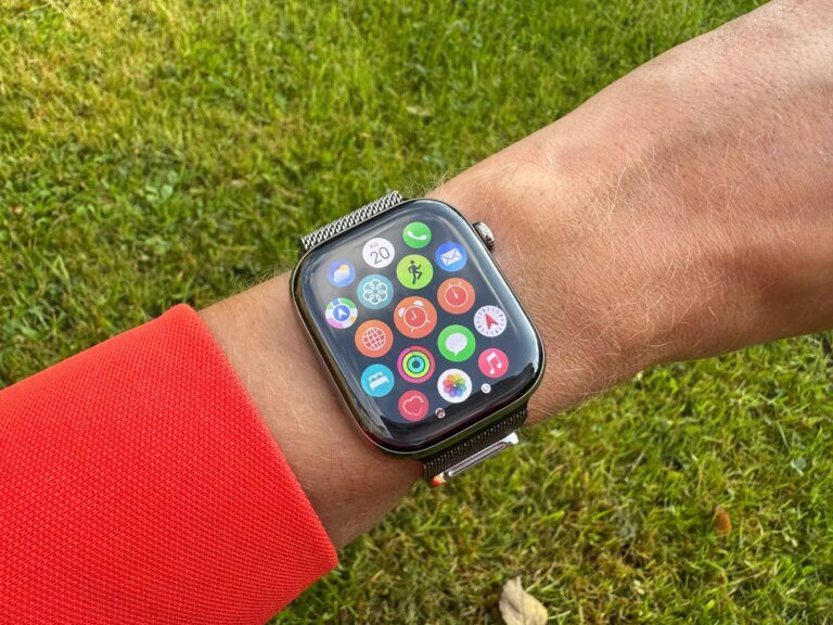 Next Apple Watch redesign might make your band collection useless