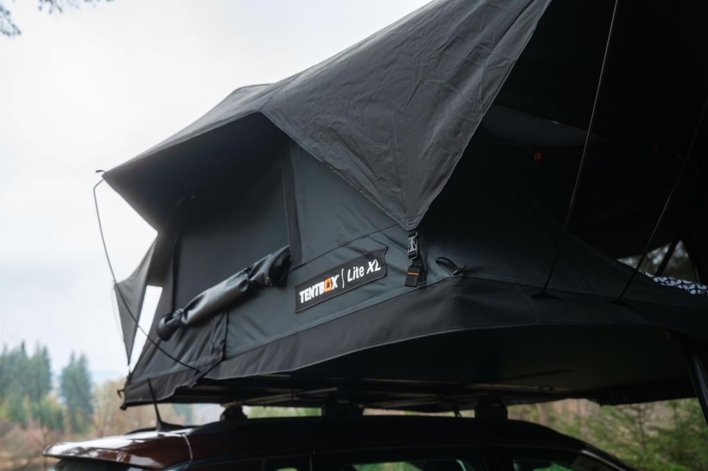 Tentbox on car