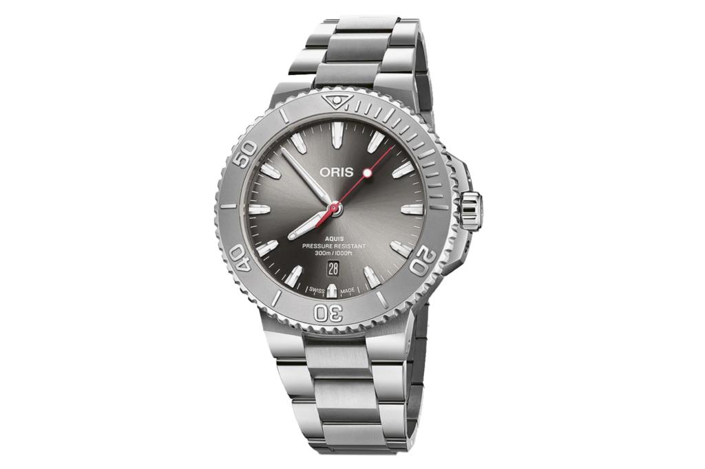 Oris Aquis Date Relief on white background
