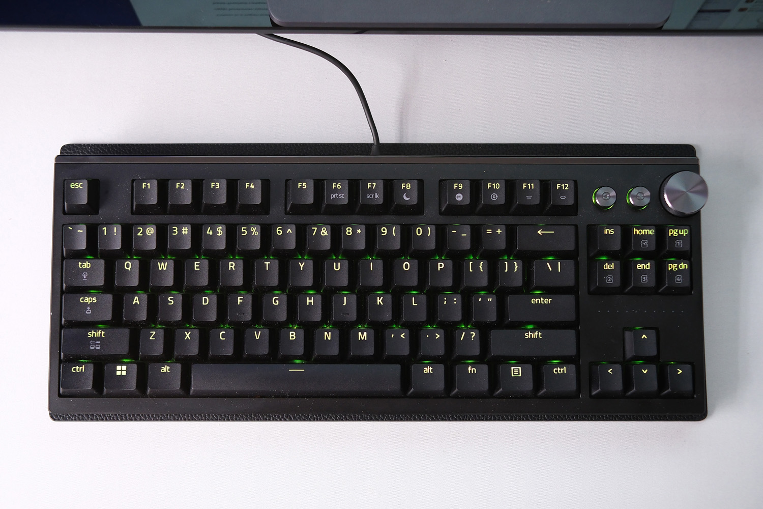 Razer Huntsman Signature Edition review top