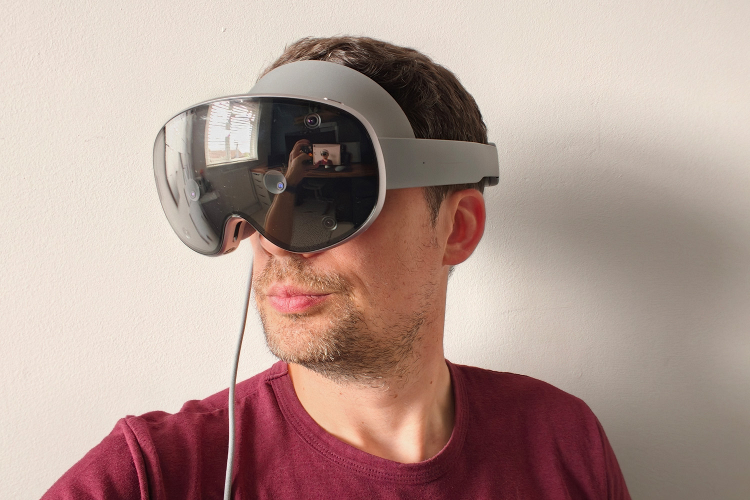 Samsung Galaxy XR review wearing front