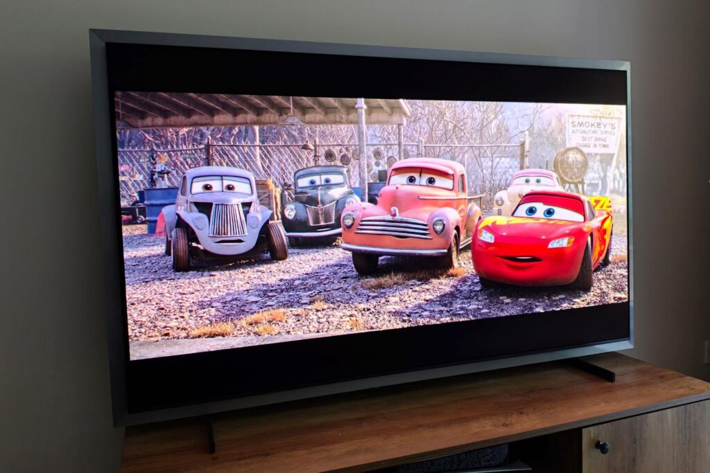 One feature made Samsung’s S99H OLED TV my new top pick for bright room viewing