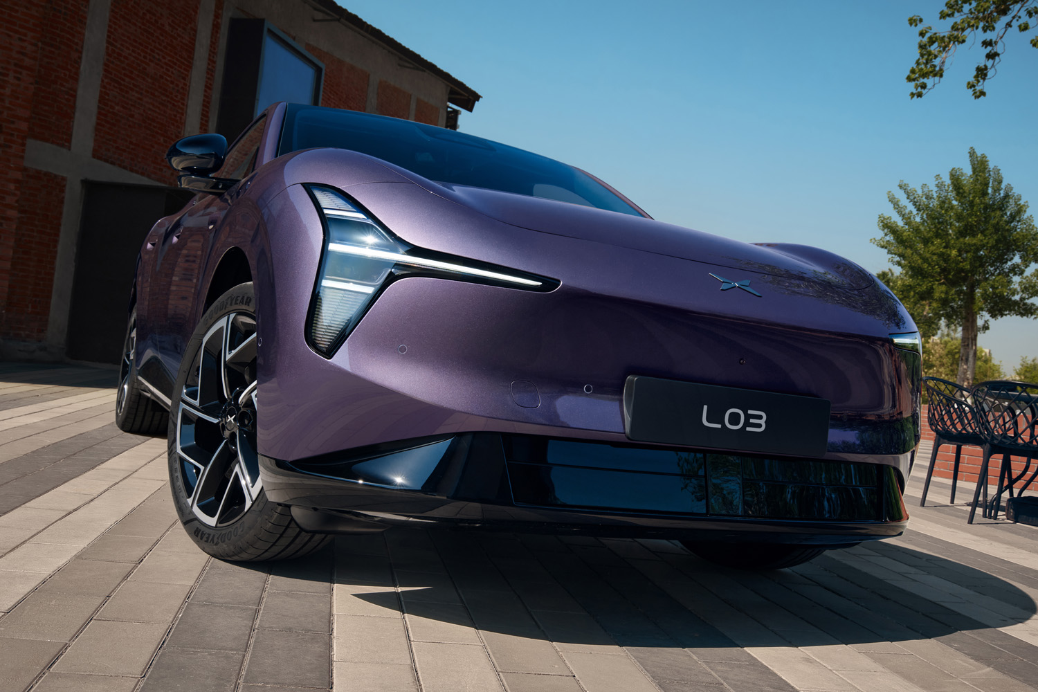 Xpeng L3 reveal static headlights