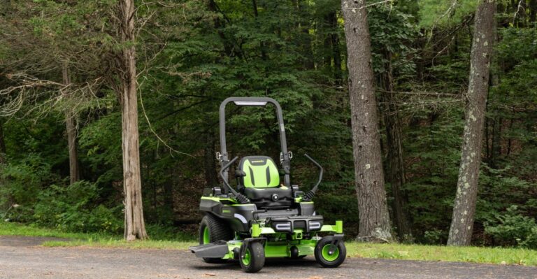 Greenworks’ MaximusZ electric riding mower has five motors and a few compromises