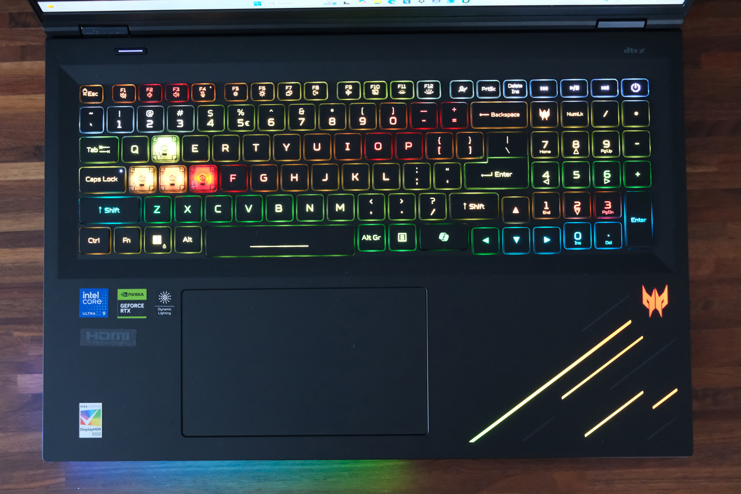 Acer Predator Helios 18 AI review keyboard