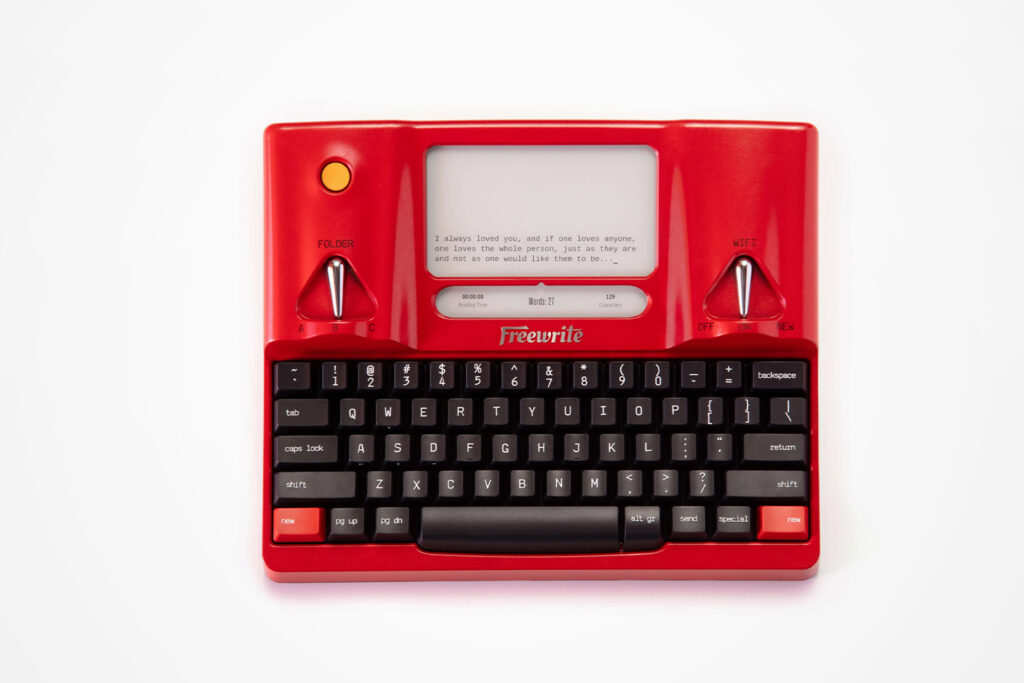 Retro tech is trendy again! Here are 3 things I want to bring back and 3 things I don’t