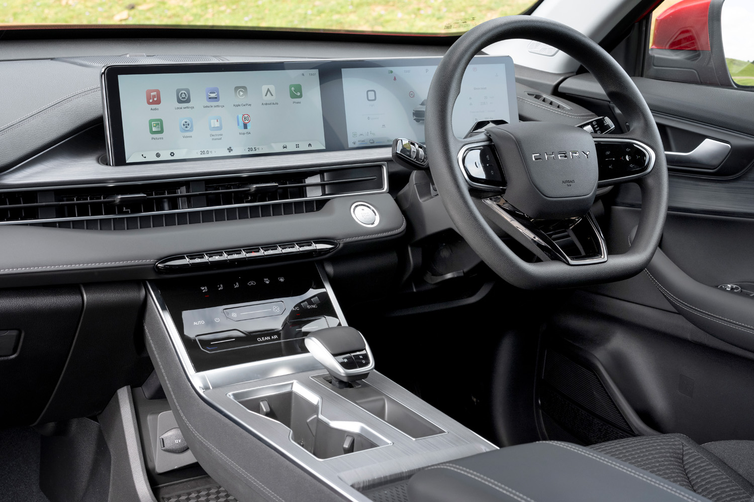 Chery Tiggo 4 review dashboard