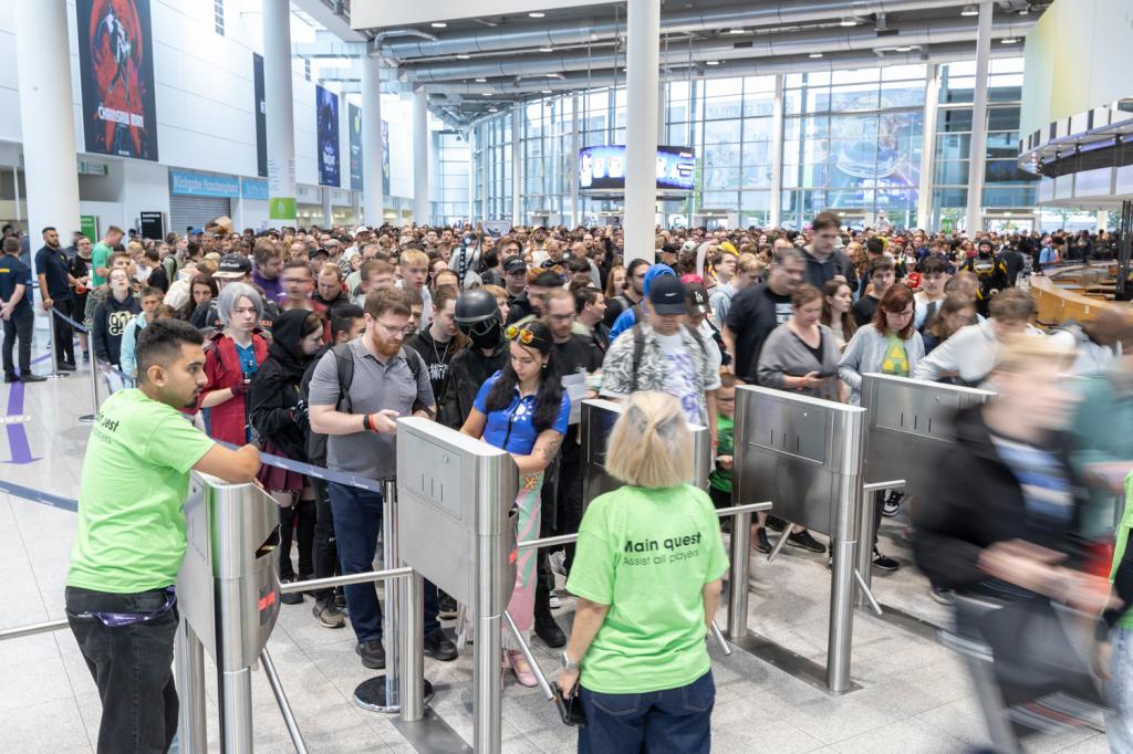 Impression von der gamescom 2025, Eingang Nord