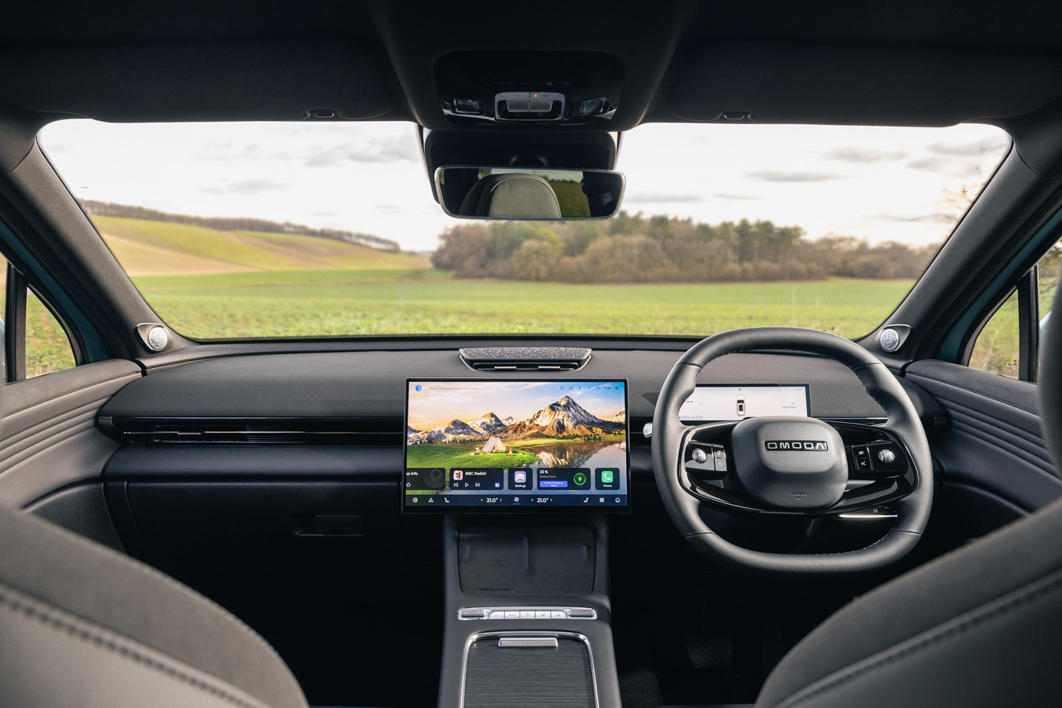 Omoda 7 PHEV drive dashboard