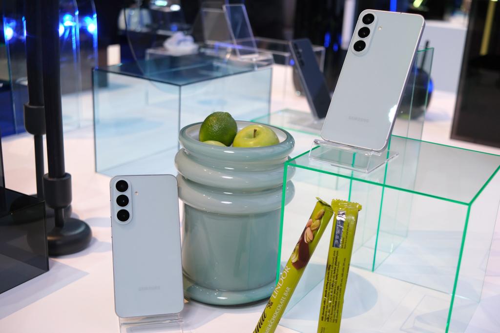 Samsung Galaxy S26 FE hands-on verdict