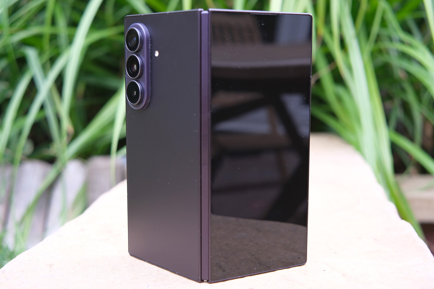 Samsung Galaxy Z Fold8 Ultra review design