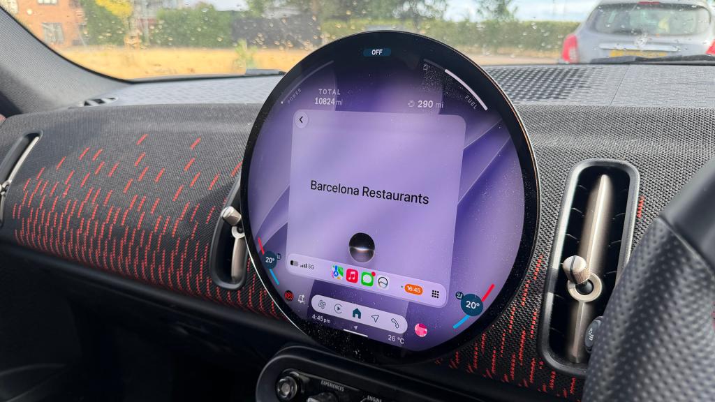 Siri AI and CarPlay