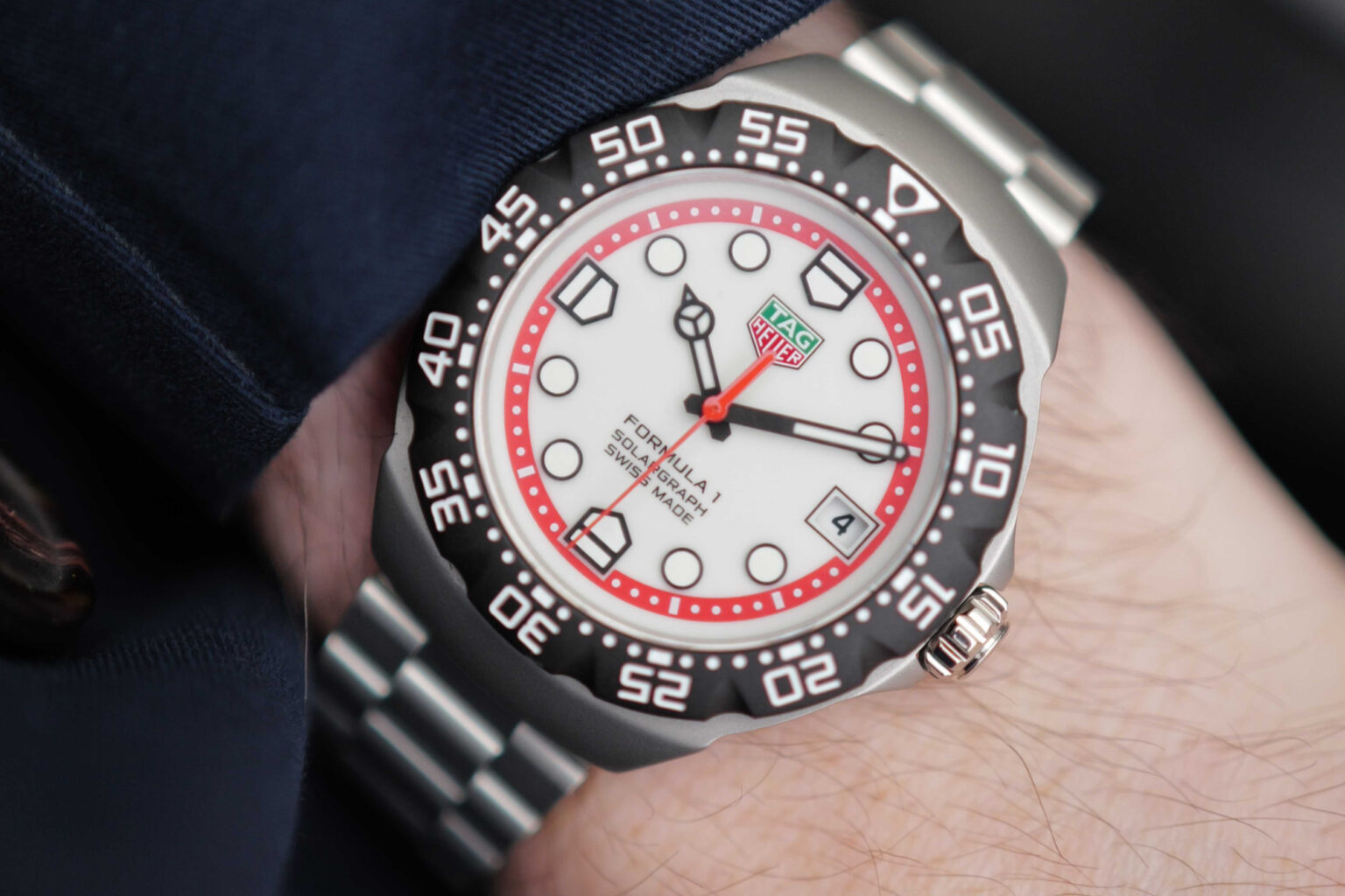 I swapped my Apple Watch for a mechanical watch 10 years ago, and I’ve never looked back