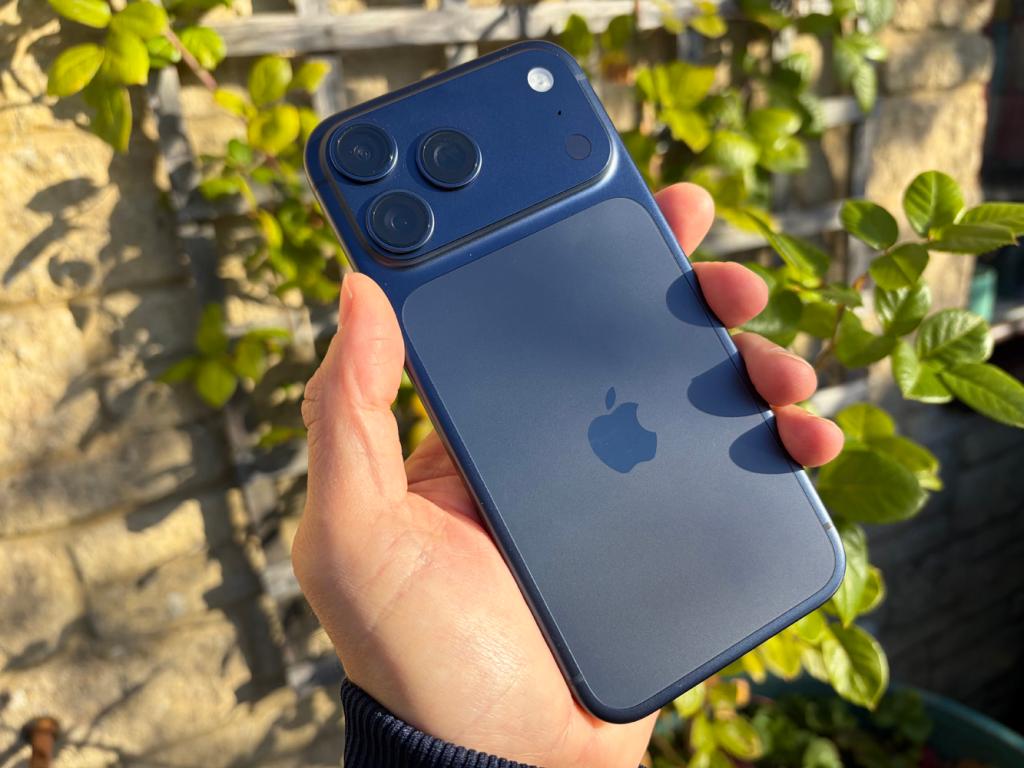 iPhone 17 Pro Max