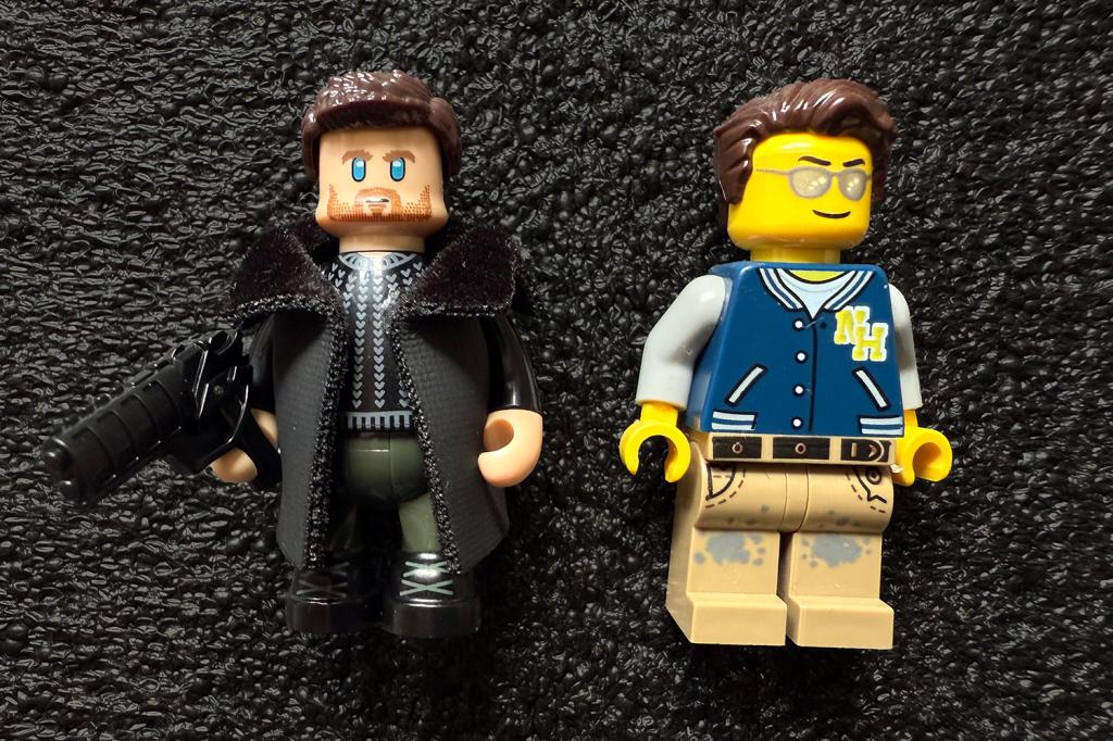 Derpy minifig next to a Lego one