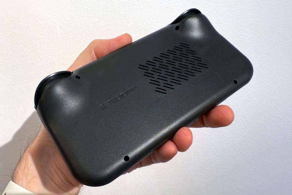 Retroid Pocket Nova back