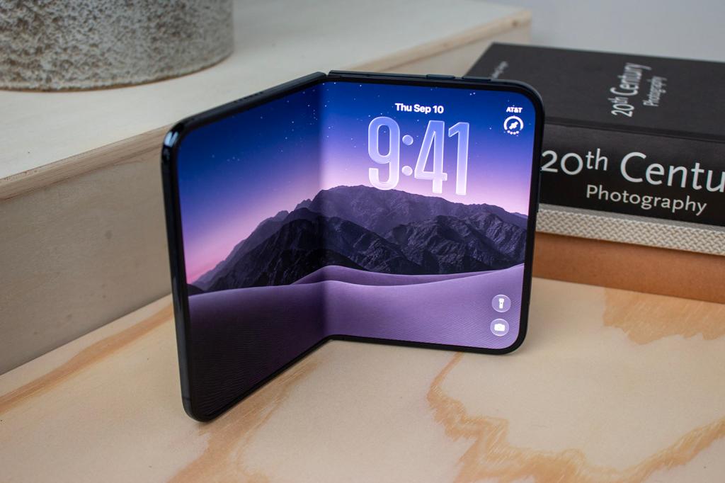 Apple iPhone Duo