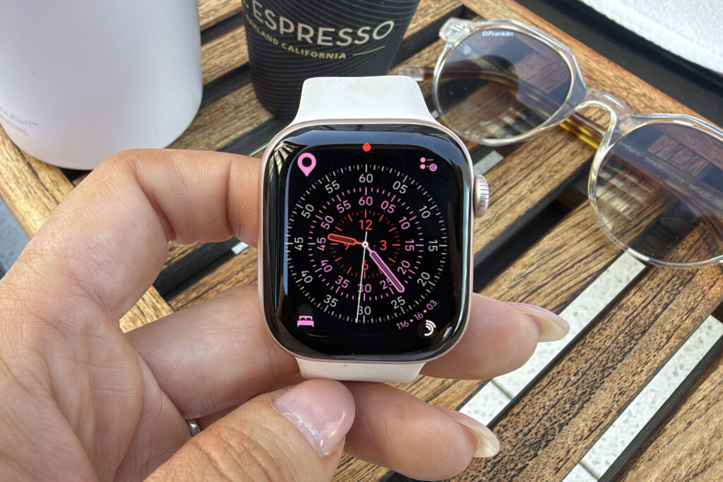 Our favourite 13 Apple Watch complications to make your watch face even more useful