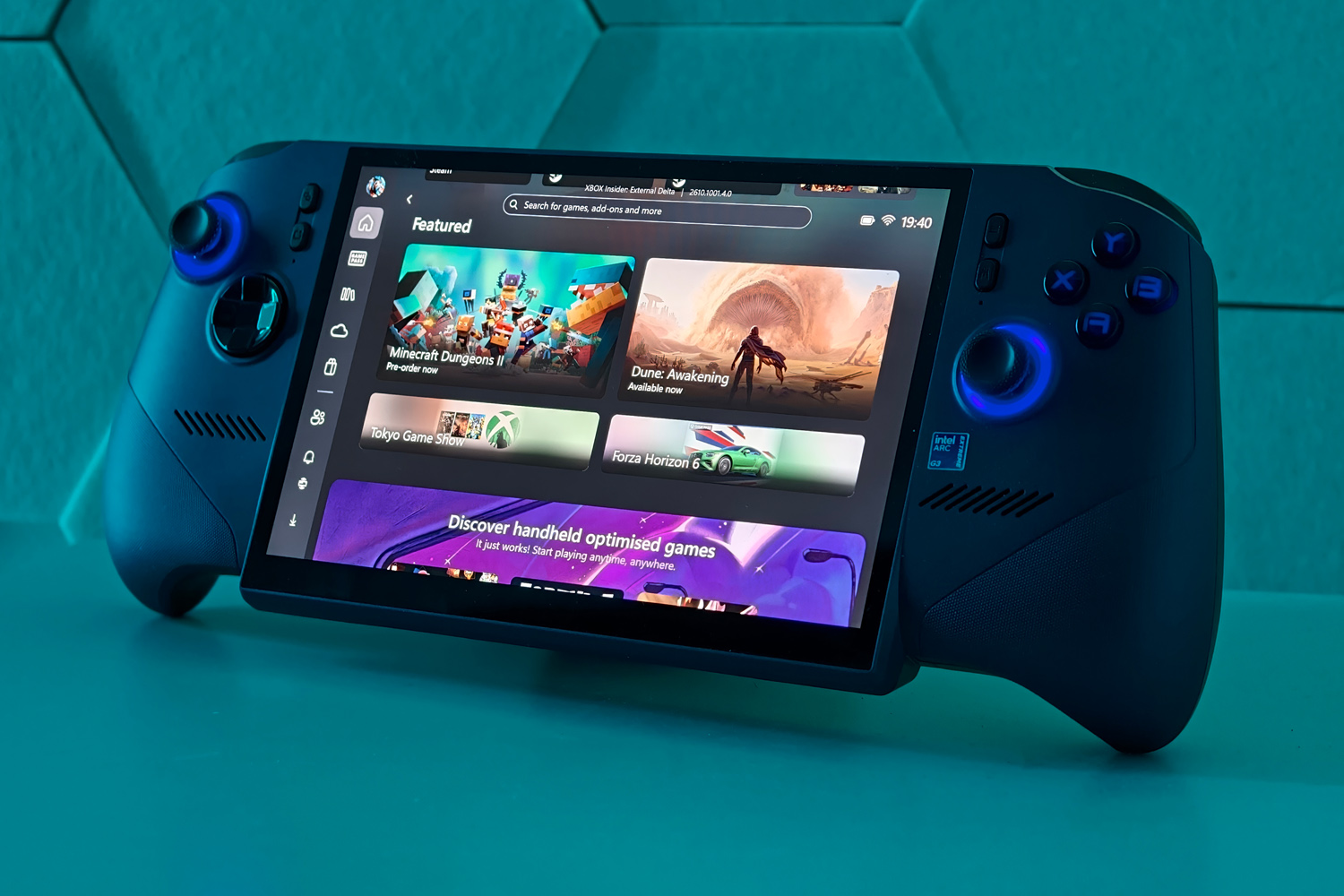 MSI Claw 8 EX AI+ review Xbox interface