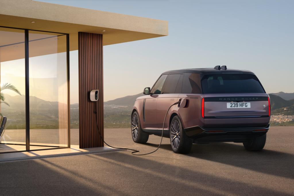 Range Rover Electric charging