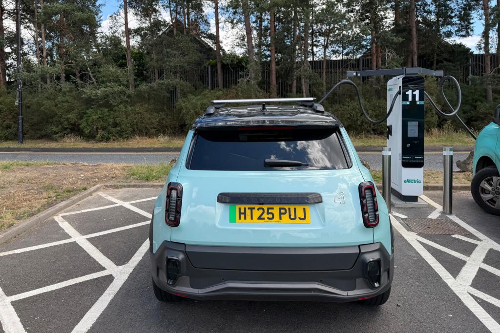 Renault 4 long-term report charging