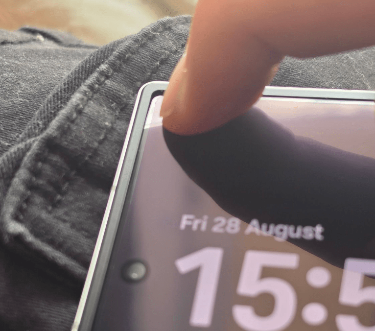 Galaxy Z Fold 8 Display