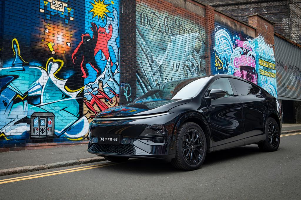 Xpeng G6 Performance first drive static graffiti front
